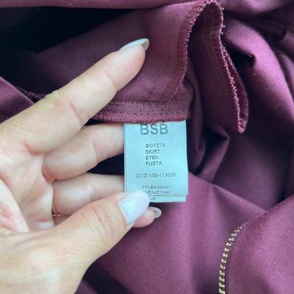 BSB Collection Black High-Waist Maxi Skirt with Pockets – Size 40 ( Medium ) - Picture 7 of 8